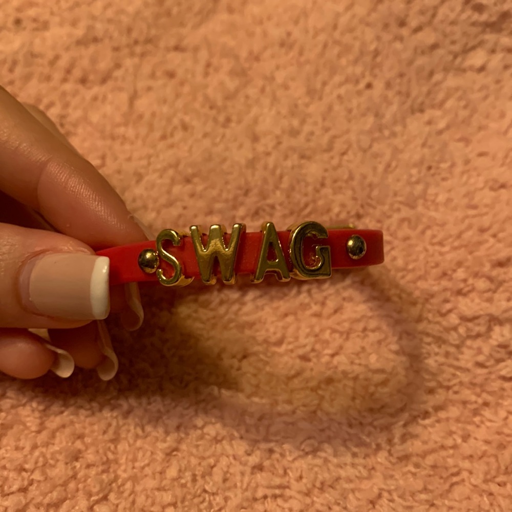 Swag bracelet